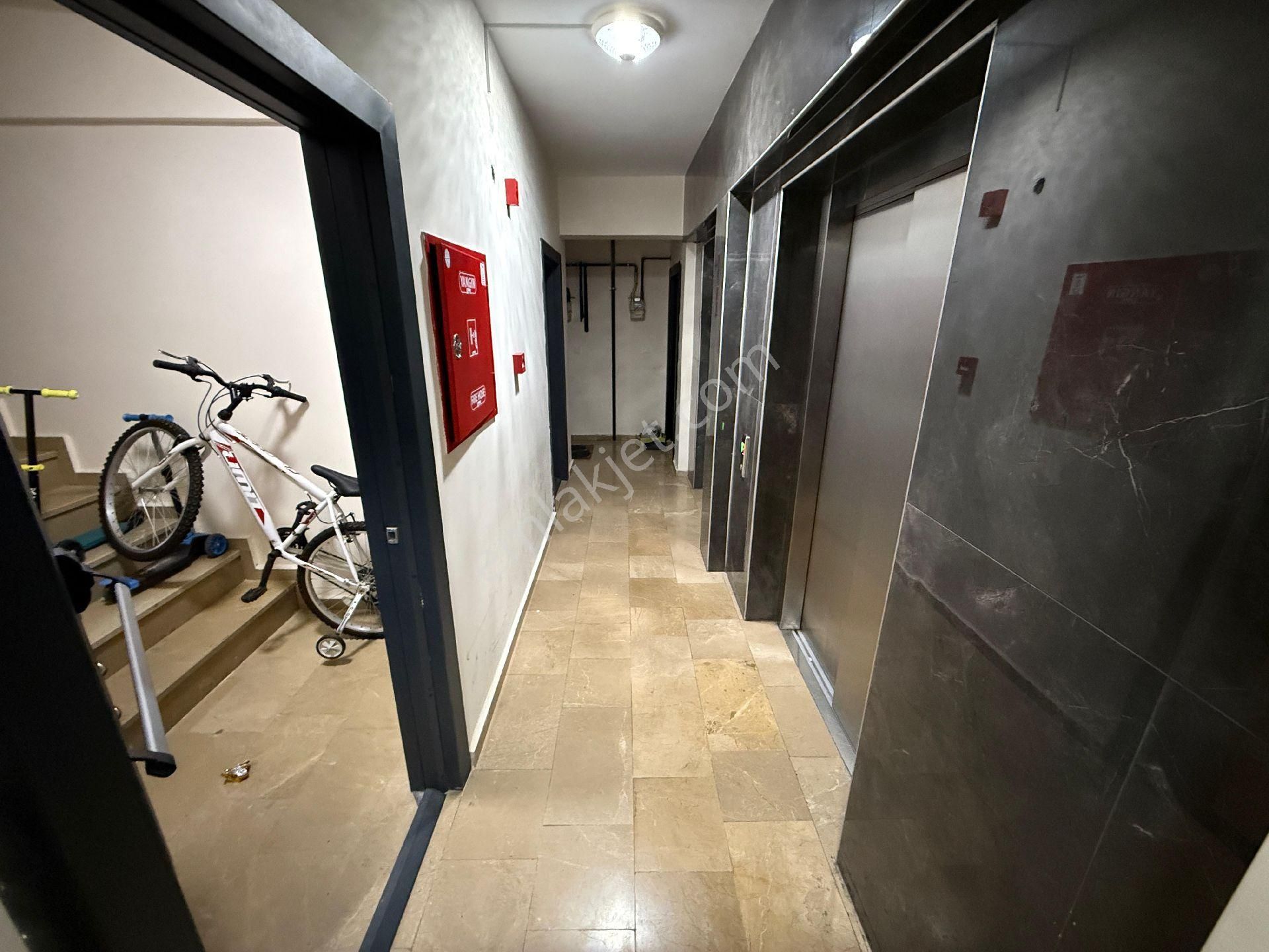 Tuzla Mimarsinan Da Acil Satilik 3+ 1 Daire - Görsel 9