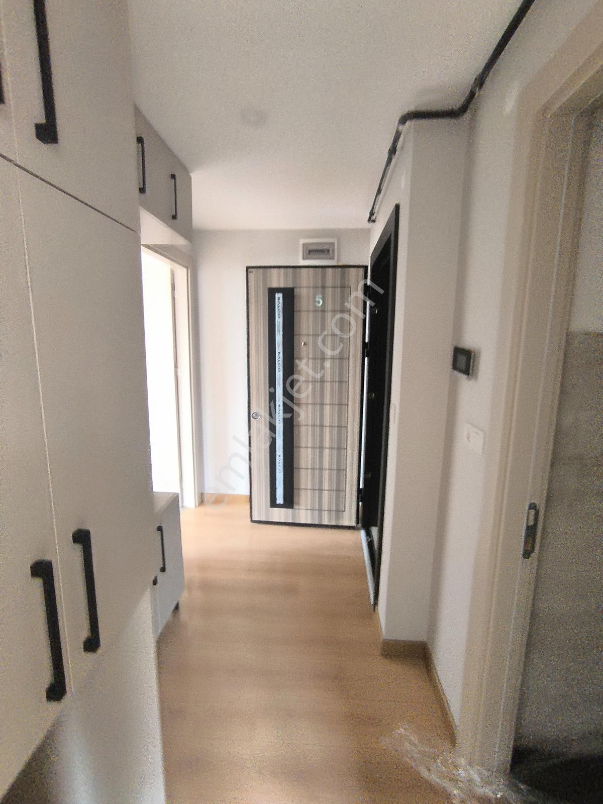 Kariyer'den Okul Sağlık Ocağı Karşısı Lüks 1+1 Kiralık Daireler - Görsel 29