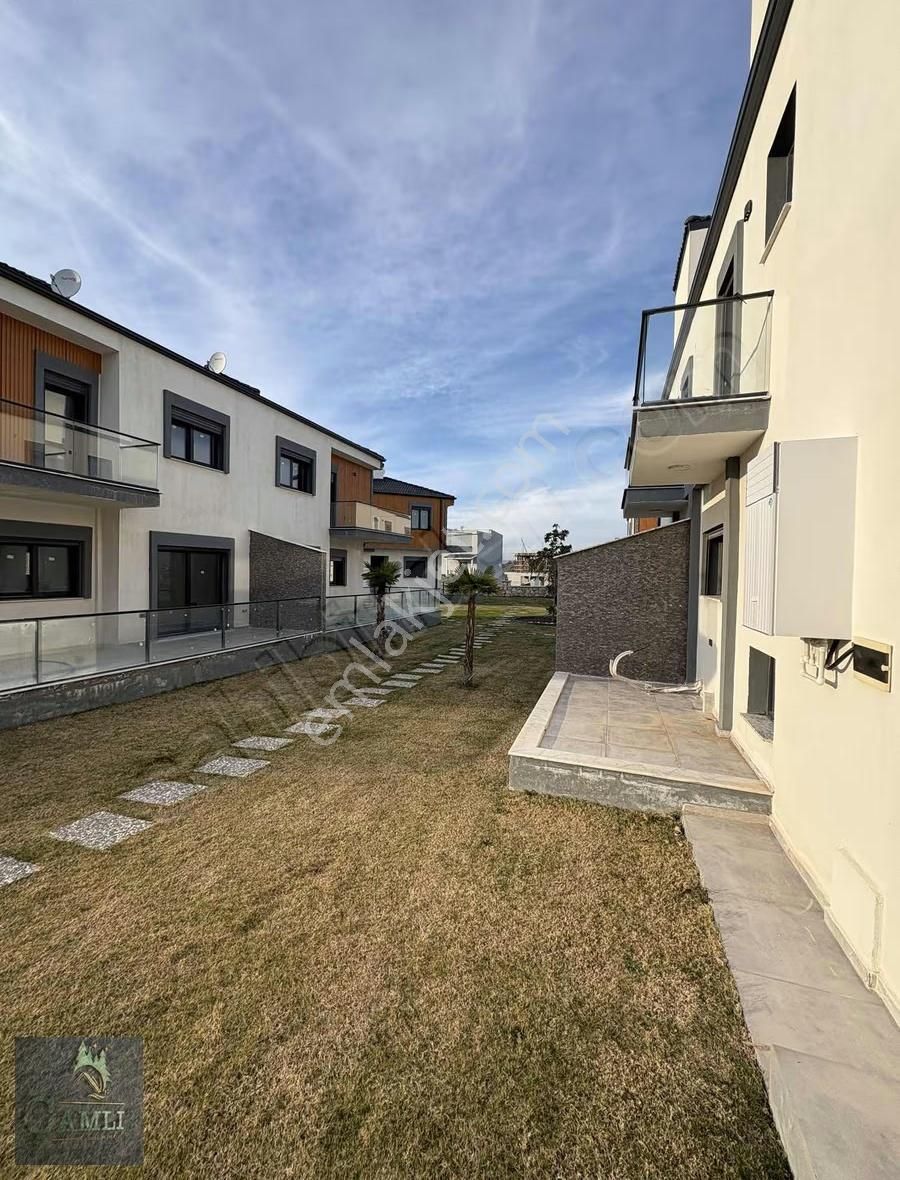 Seferisar Çevrekent Sitesinde 3+1 Kiralık Villalar - Görsel 7