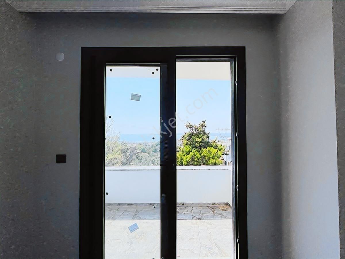 Didim Akbük'te Sıfır, Deniz Manzaralı Bahçeli Villa - Görsel 14