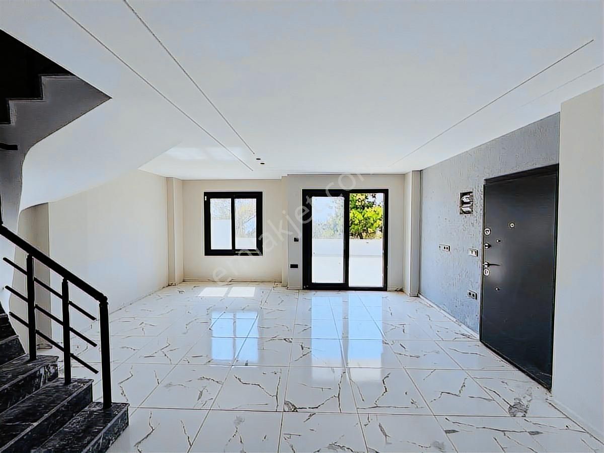 Didim Akbük'te Sıfır, Deniz Manzaralı Bahçeli Villa - Görsel 7