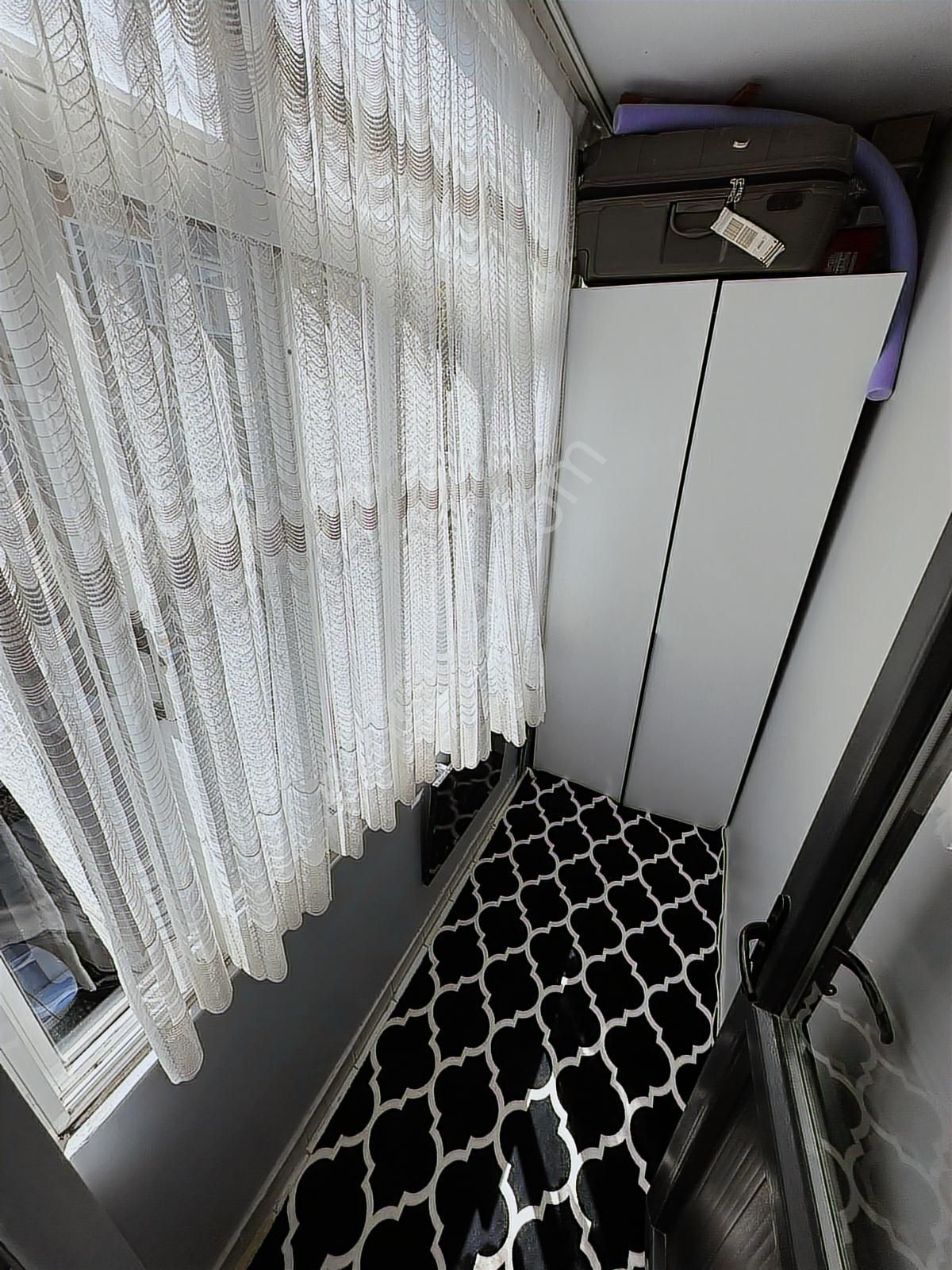 Şeref Emlak Gaziosmanpaşa Karlıtepe Satılık 3+1 Daire 5.150.000 - Görsel 8