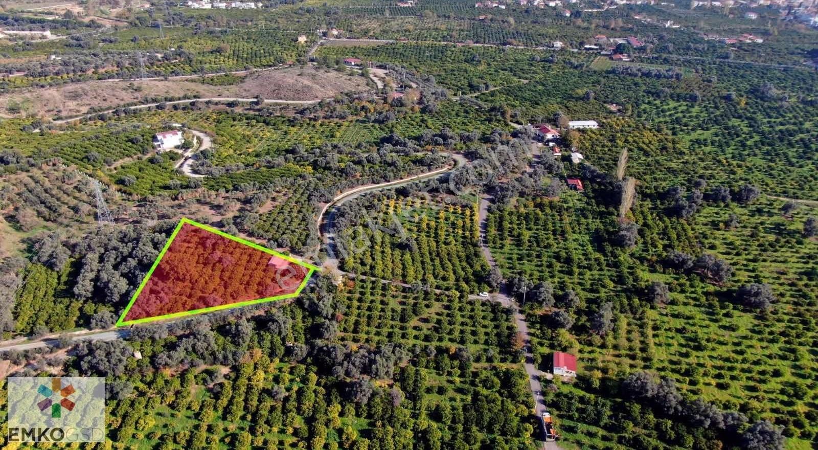 Ürkmezde Tek Tapu Panoromik Manzaralı İçinde Evi Olan Bahçe - Görsel 12