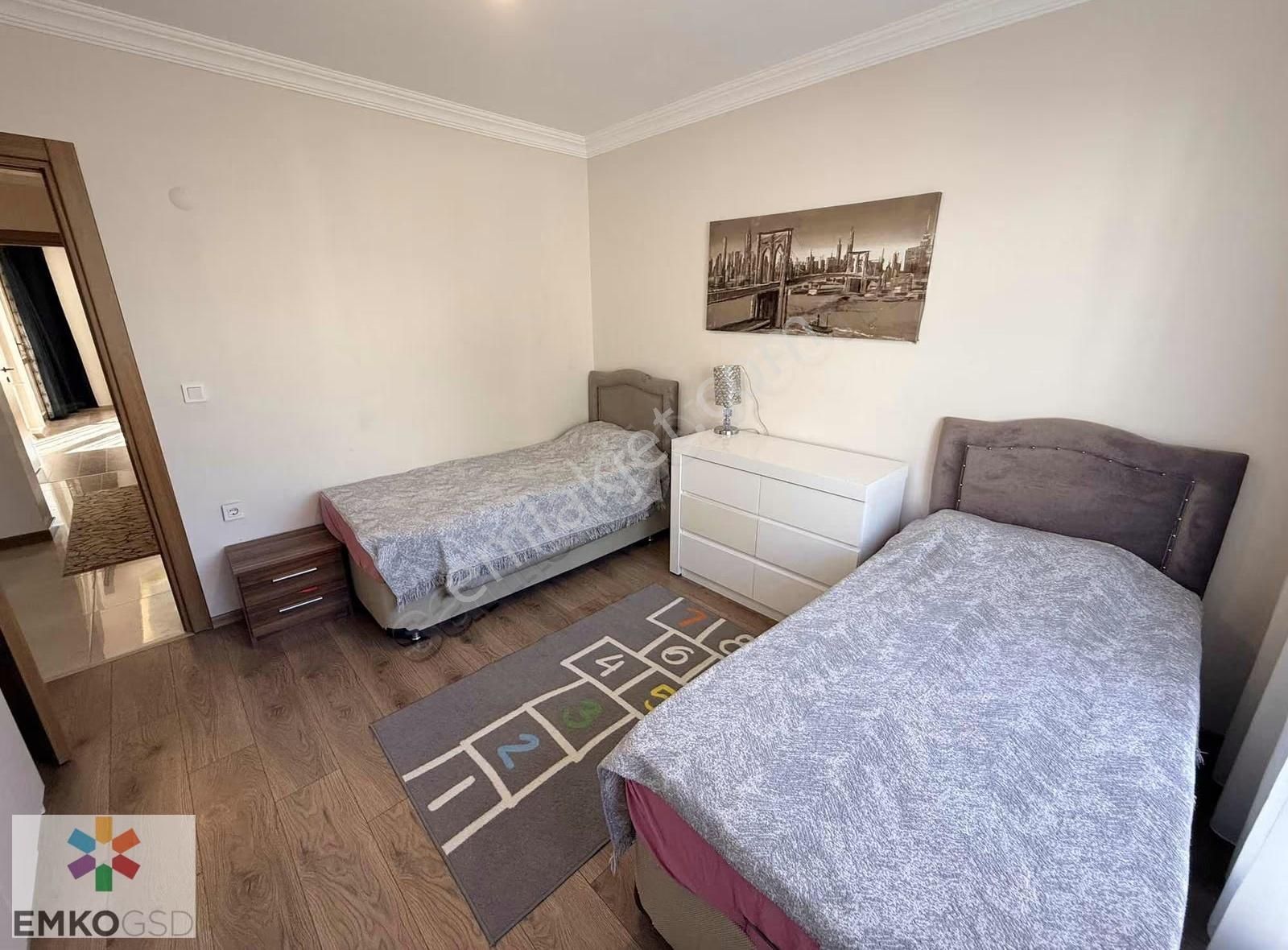 Denize 100 Metre, Otoparklı, Kapalı Mutfak, Bahçeli Villa(emko) - Görsel 8