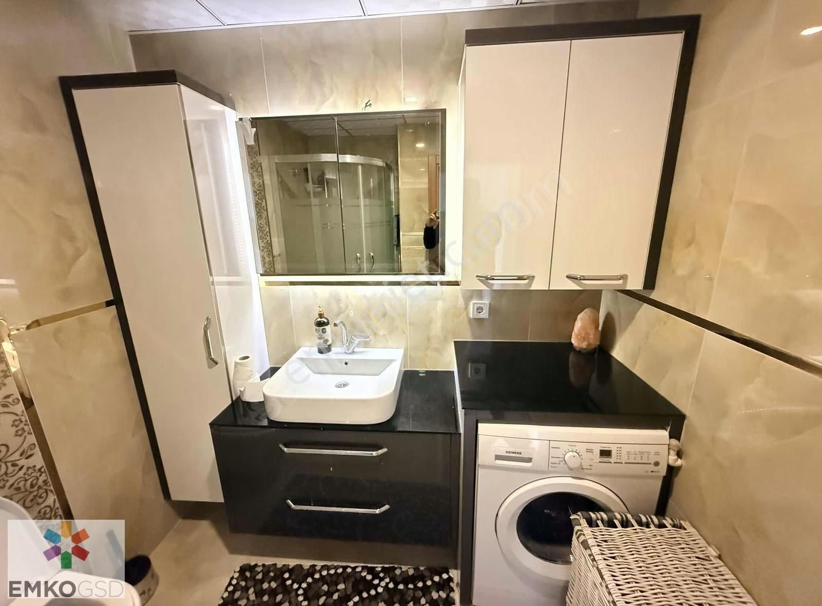 Denize 100 Metre, Otoparklı, Kapalı Mutfak, Bahçeli Villa(emko) - Görsel 15