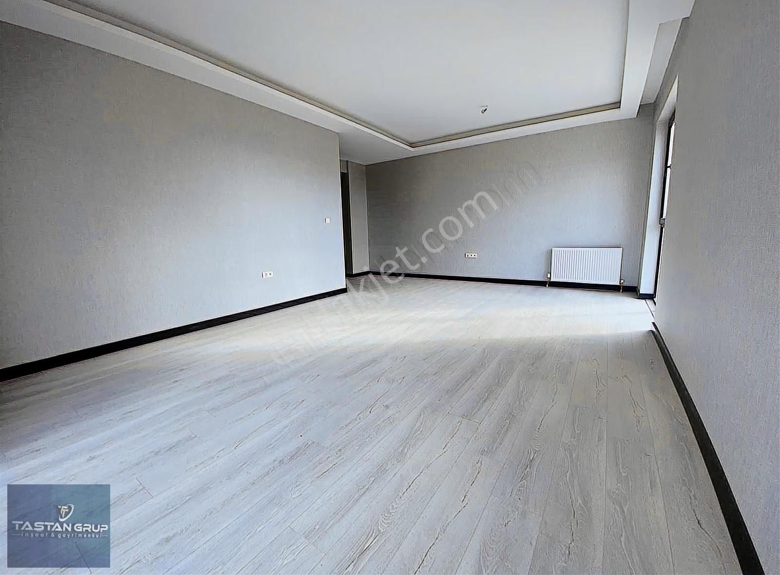 Güvenlikli, Manzaralı 190 M2 Yüksek Kat Lüks 4+1 - Görsel 8