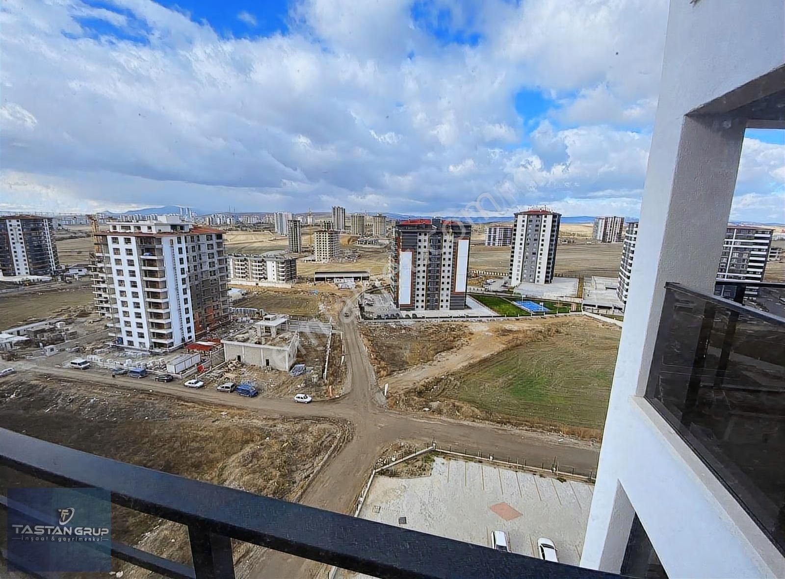 Güvenlikli, Manzaralı 190 M2 Yüksek Kat Lüks 4+1 - Görsel 5