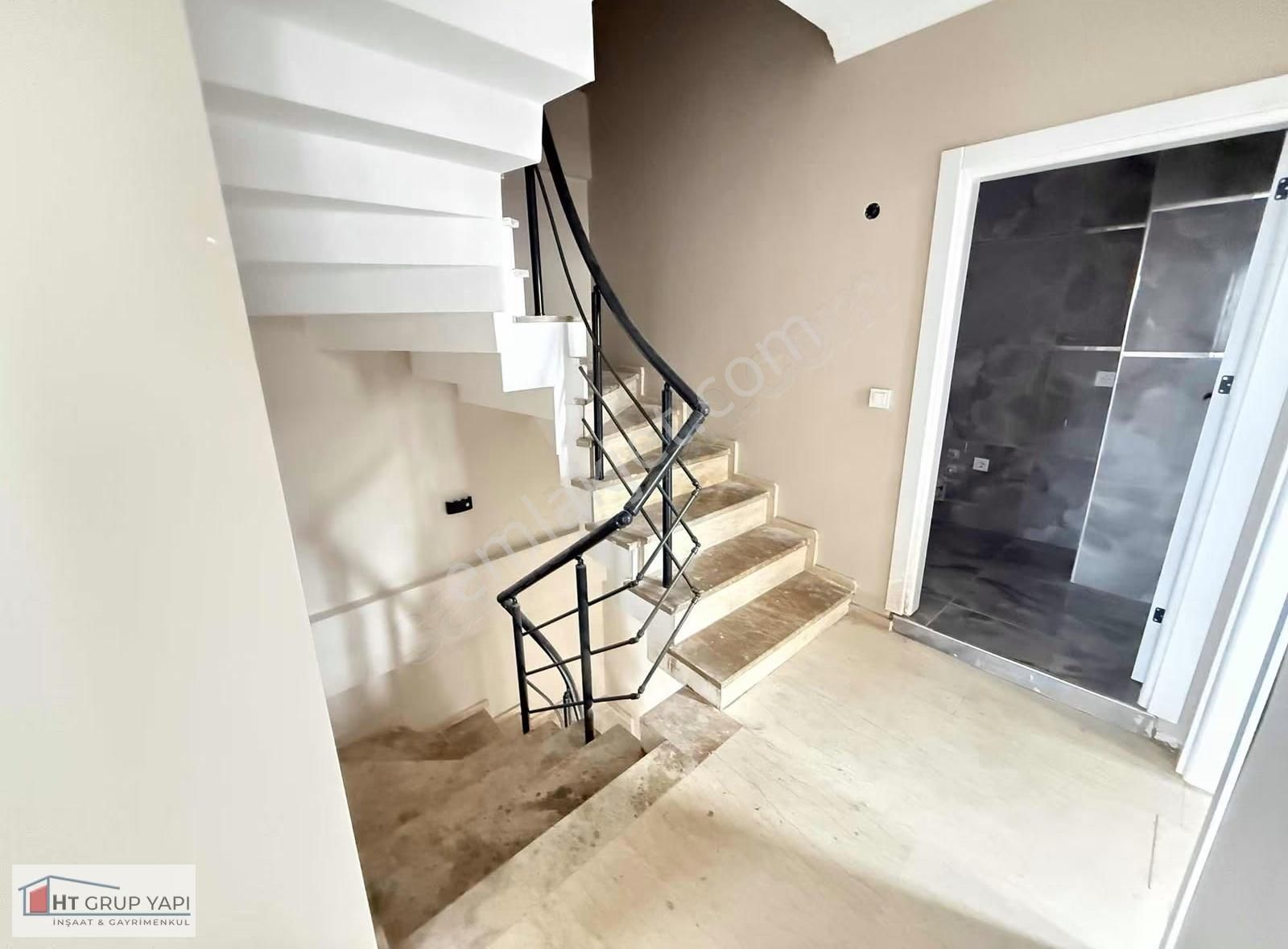 ▃▅▇ht Grup▇▅▃geniş Bahçeli 3+1 Müstakil Bahçeli Villa - Görsel 3