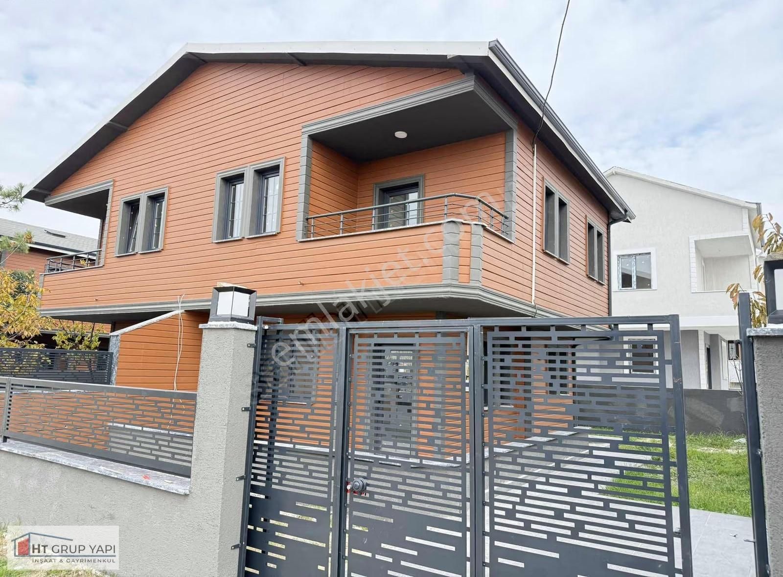 ▃▅▇ht Grup▇▅▃geniş Bahçeli 3+1 Müstakil Bahçeli Villa - Görsel 23