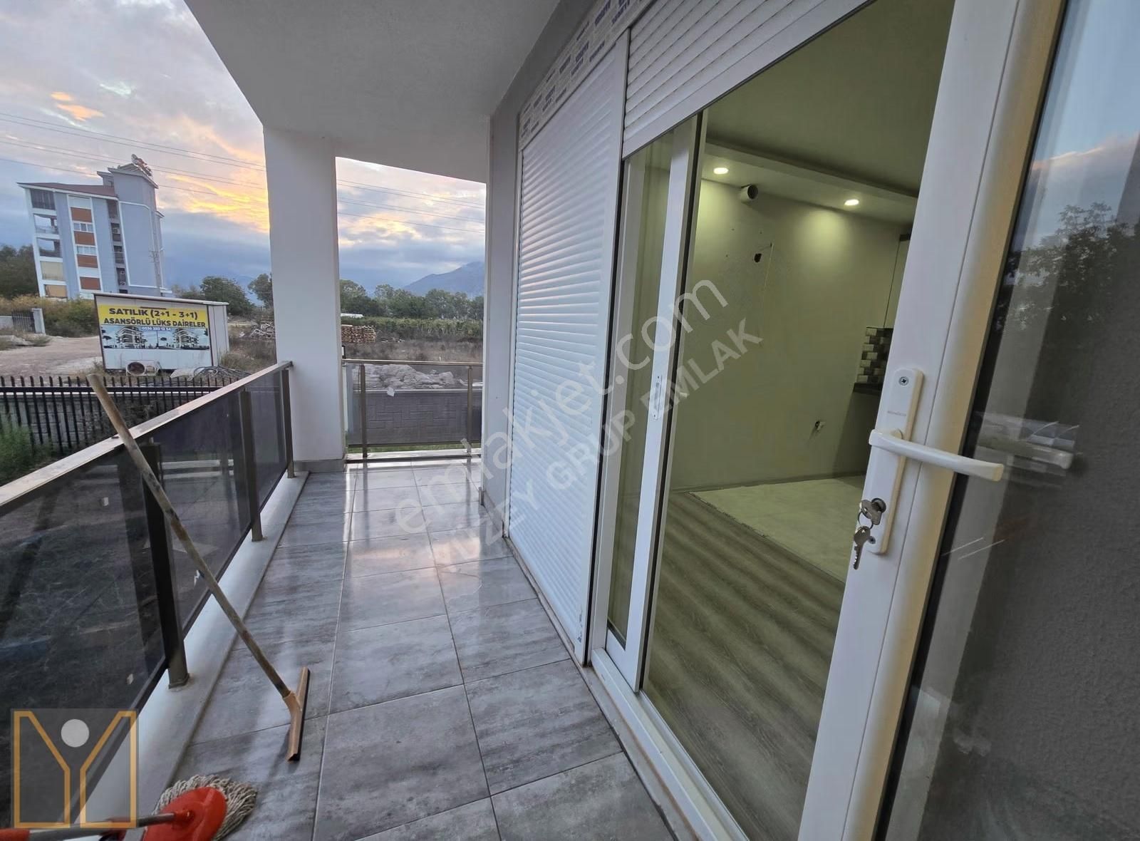 Döşemealtı'nda Yatırımlık Kiracılı Yeni Binada 1+1 Ferah Daire - Görsel 3