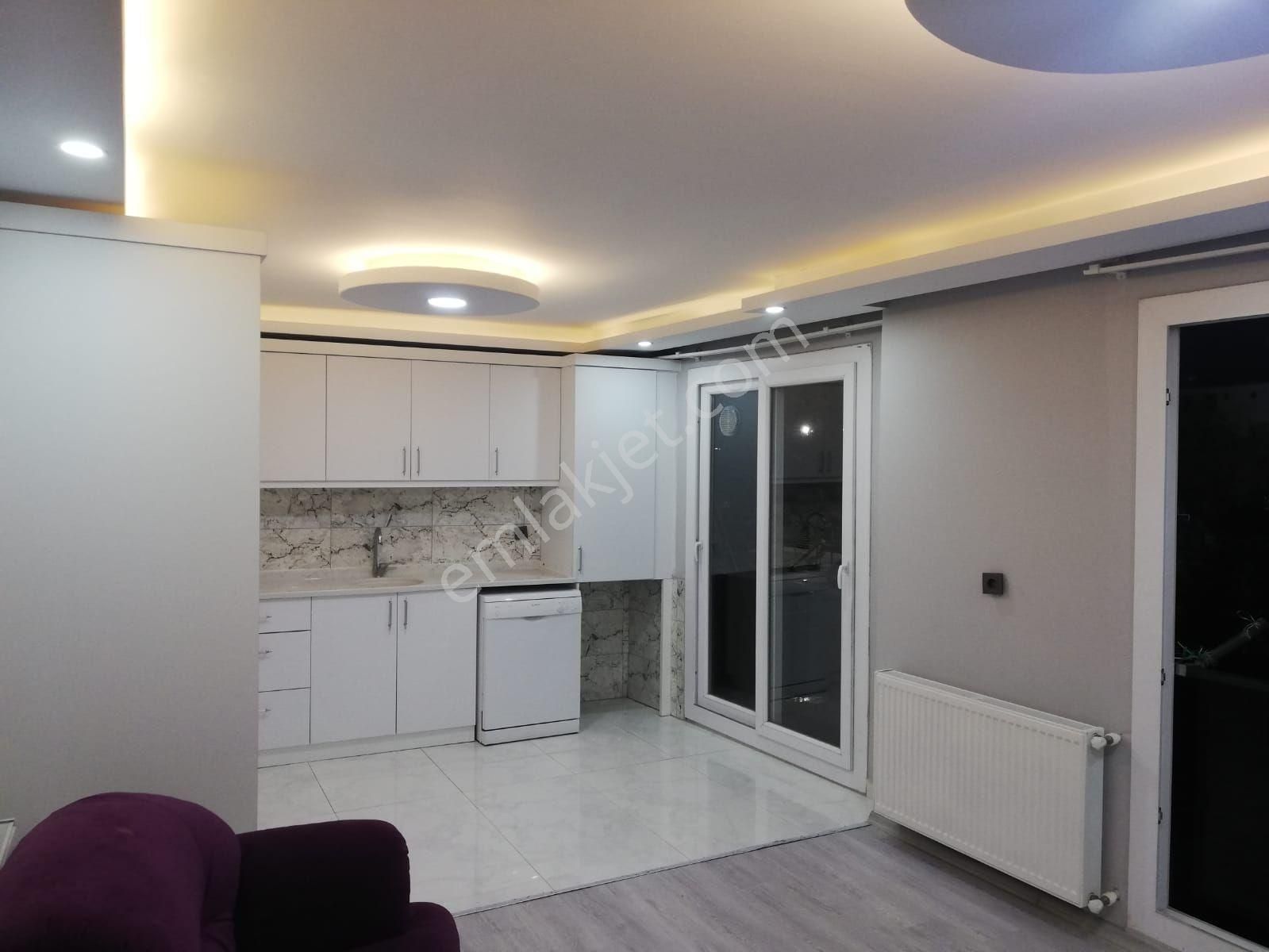 Refet Bele Mah.'de Park Manzaralı 2+1 Kiralık Daire