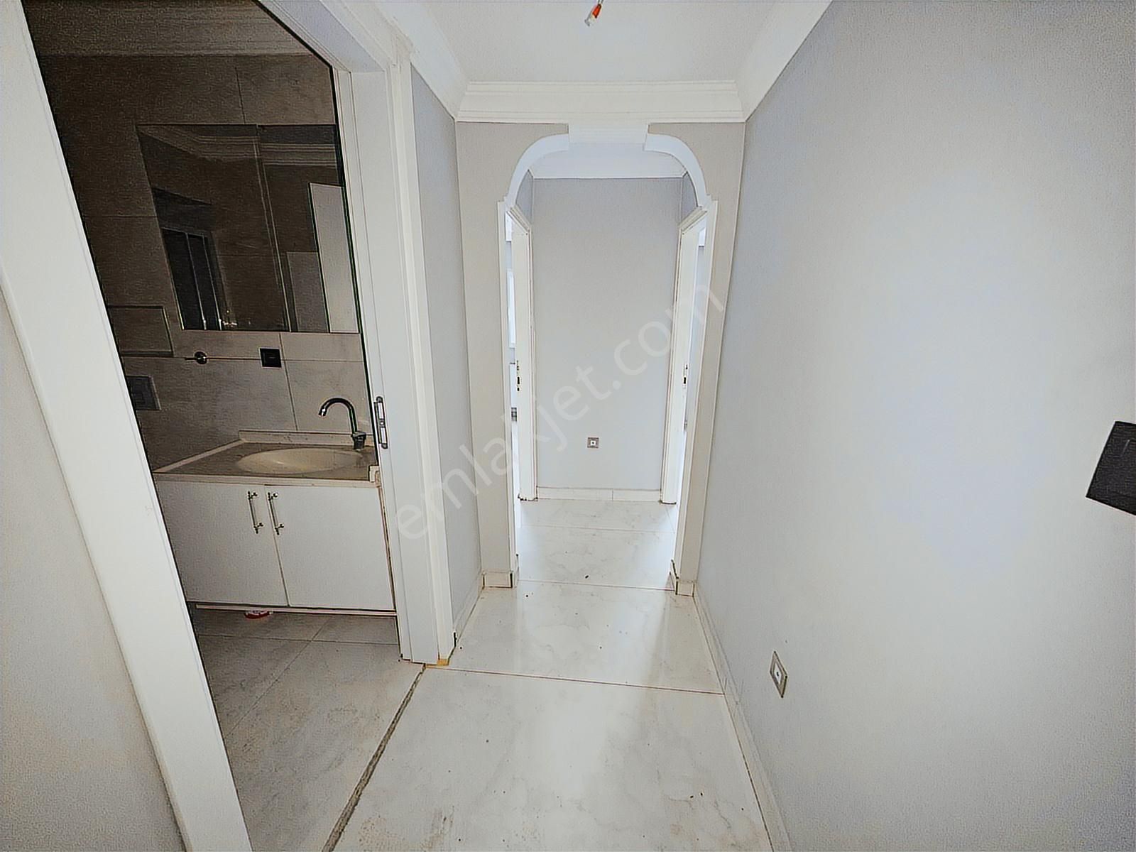 Refet Bele Mah.'de Park Manzaralı 2+1 Kiralık Daire - Görsel 9