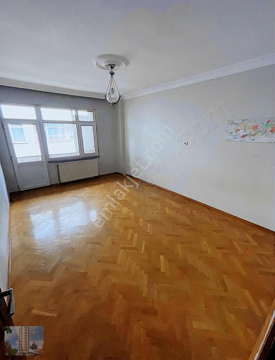 Ünalan Mah. Metro-metrobüsün Yanıbaşında 2+1 Kiralık Daire - Görsel 12