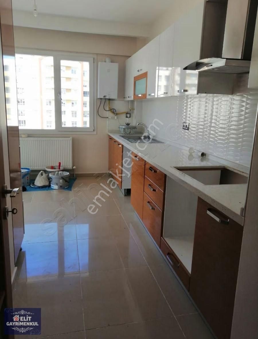 4+1 Full Yapılı Suat Altın-ildem 2 Tramvay Durağı Yanı