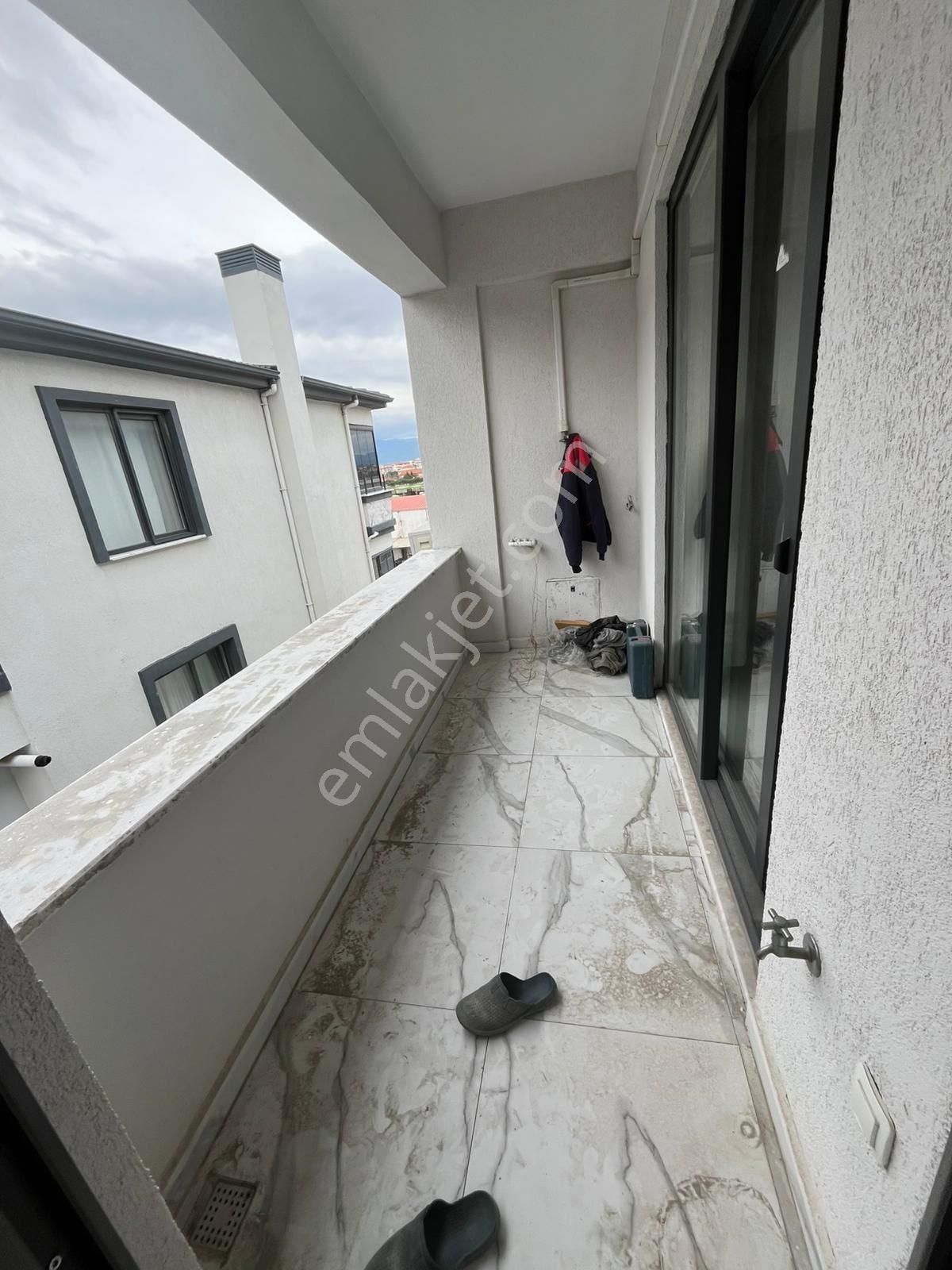 Hürriyet Mah. 1+1 Satılık Daire - Görsel 4