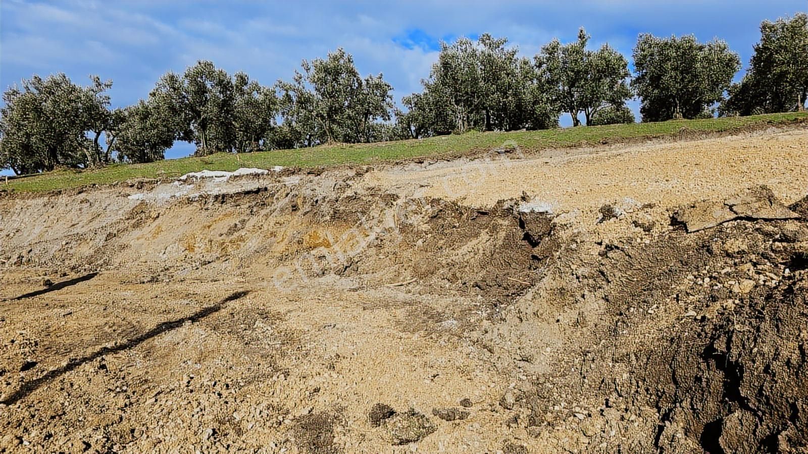 Acara'dan Orhangazi Yeniköyde/378 M² Göl Manzaralı Villalık Arsa - Görsel 8