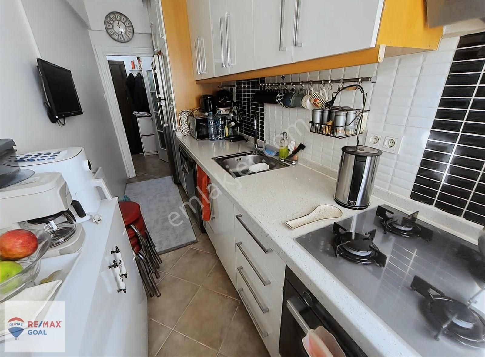 Bağlarbaşı Merkeze Yürüme Mesafesinde 2+1 Kiralık - Görsel 4