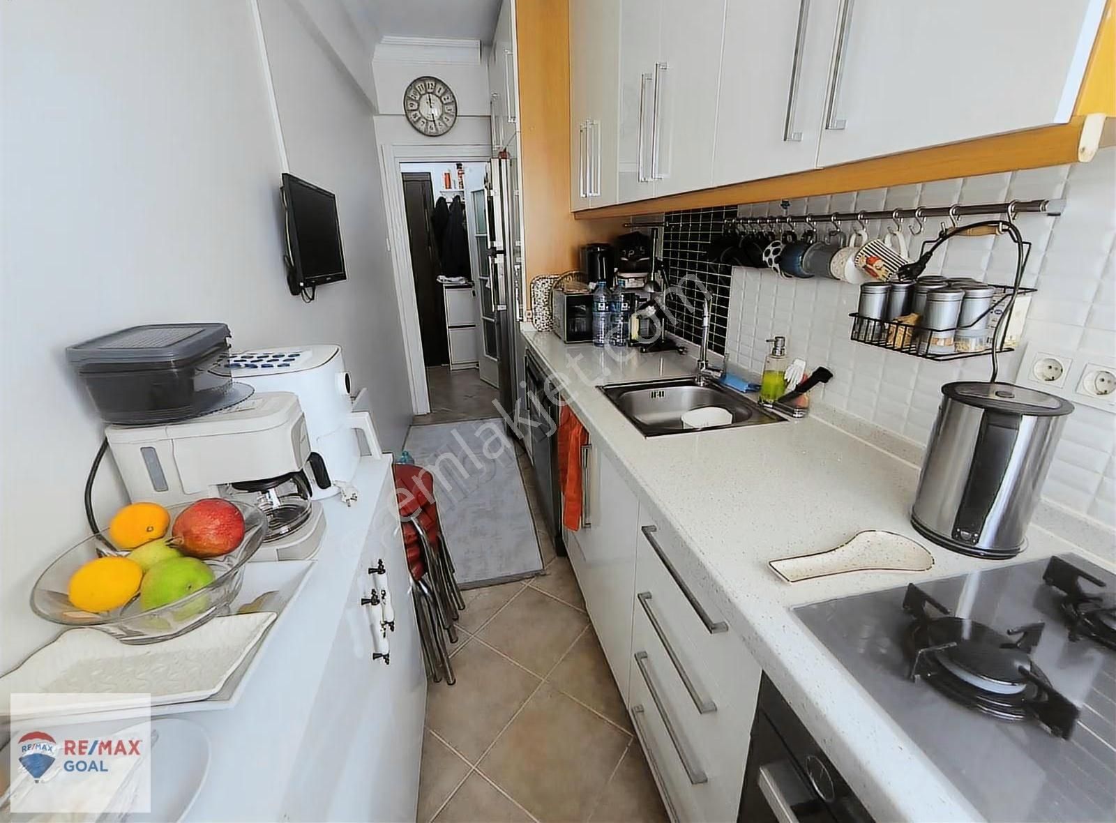 Bağlarbaşı Merkeze Yürüme Mesafesinde 2+1 Kiralık - Görsel 12