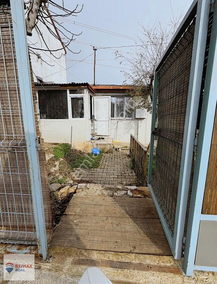 Sultanbeyli Akşemsettin'de Fırsat Müstakil Bahçeli Satılık Ev - Görsel 3