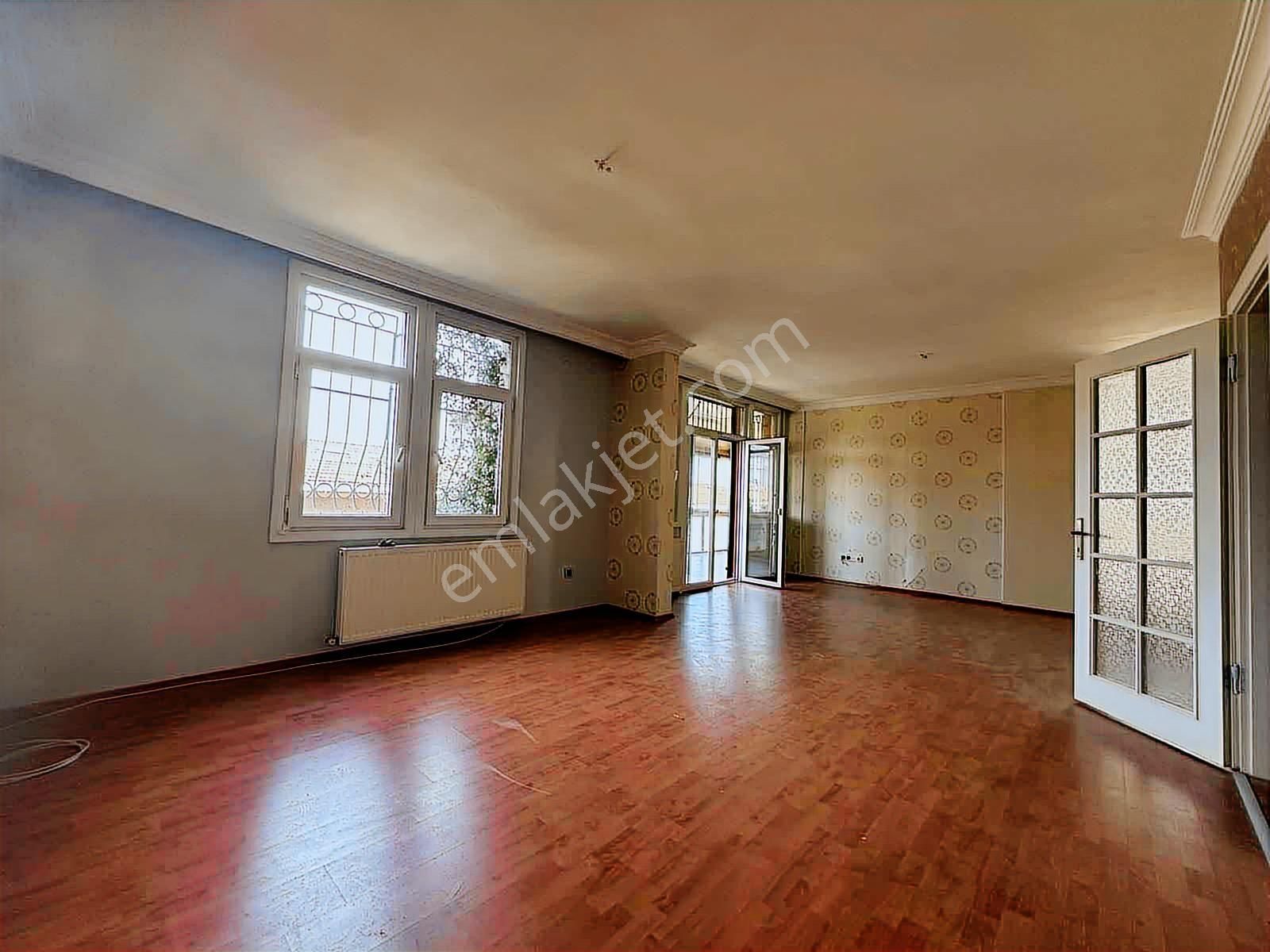 Ata 2 Sit. Üst Konumda -kendine Ait Otoparklı 5+2 Boş Villa - Görsel 27