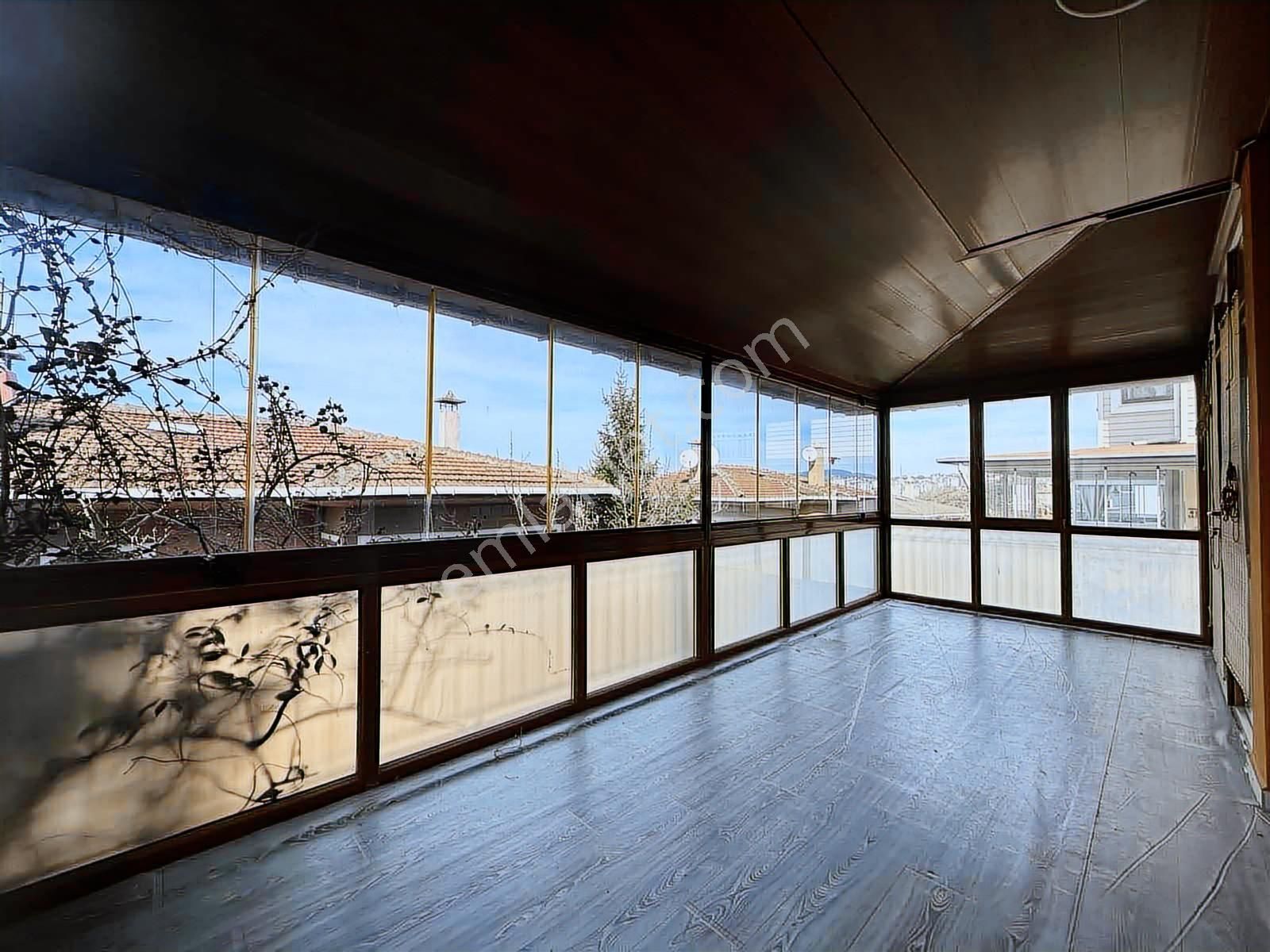 Ata 2 Sit. Üst Konumda -kendine Ait Otoparklı 5+2 Boş Villa - Görsel 9