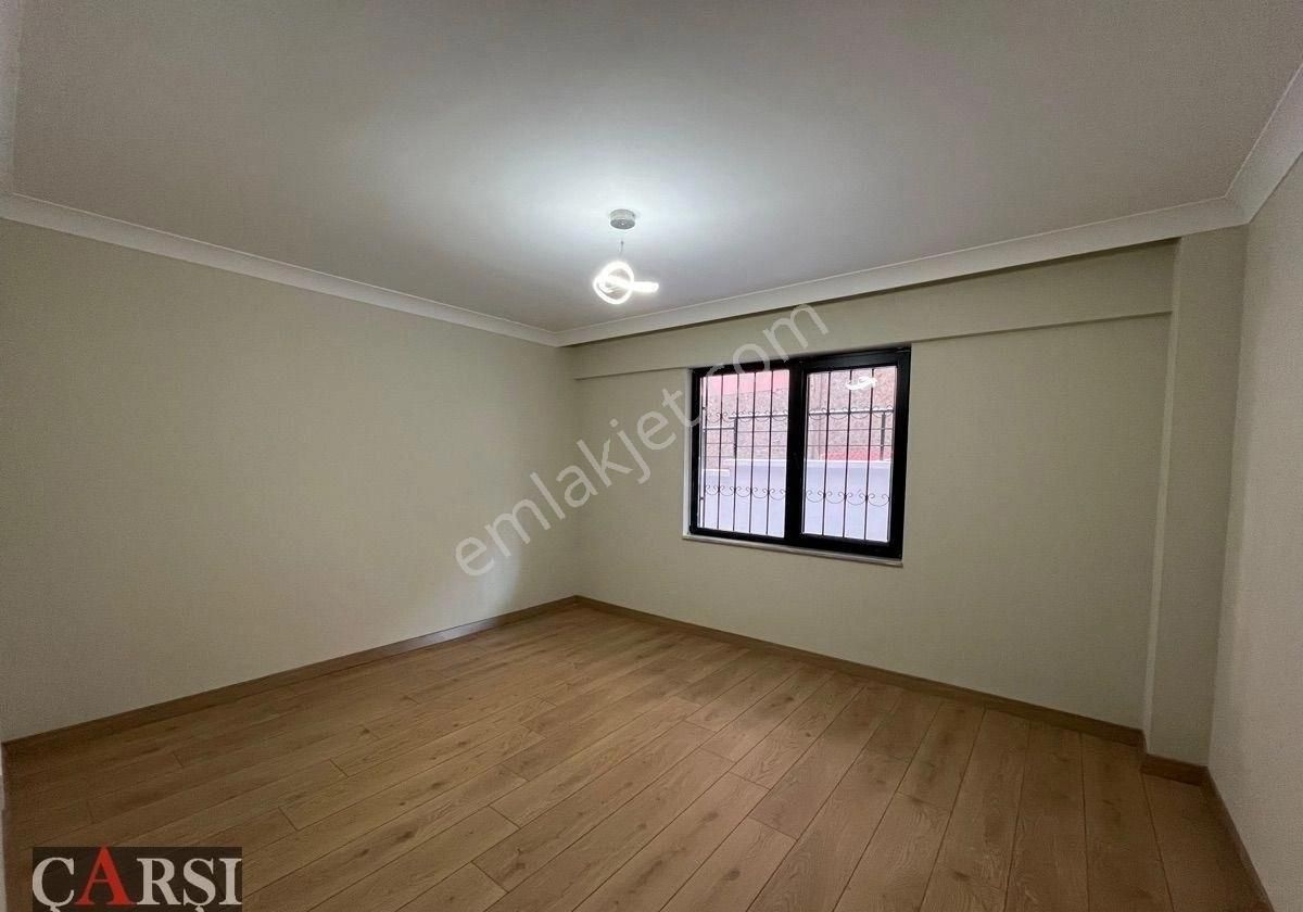 Çarşı"dan İlk Siz Oturun !!!sıfır Binada Metro Yakını Teraslı 1+1 - Görsel 7