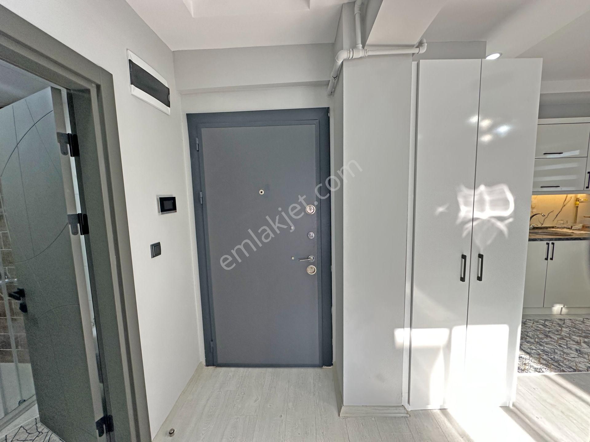 Hüseyin Boylu'dan Körfez'de Satılık Eşyalı 1+1 Daire - Görsel 9