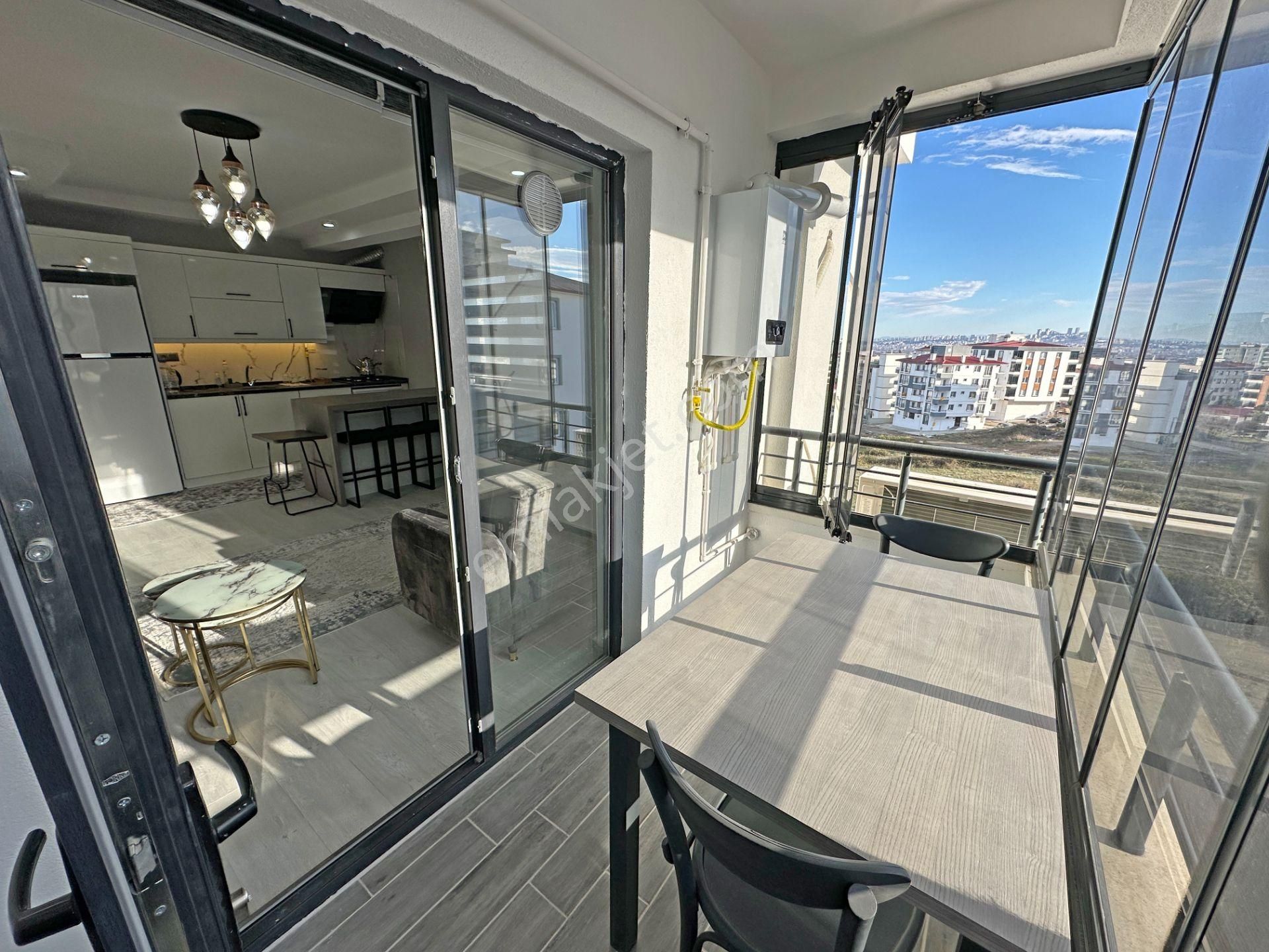 Hüseyin Boylu'dan Körfez'de Satılık Eşyalı 1+1 Daire - Görsel 24