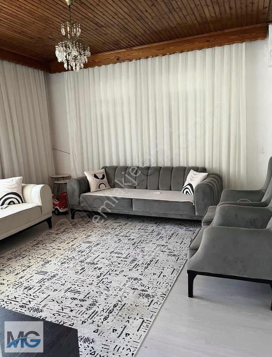 Barboros Caddesi Üzeri Tek Daire Üstü 130 M2 2+1 - Görsel 9
