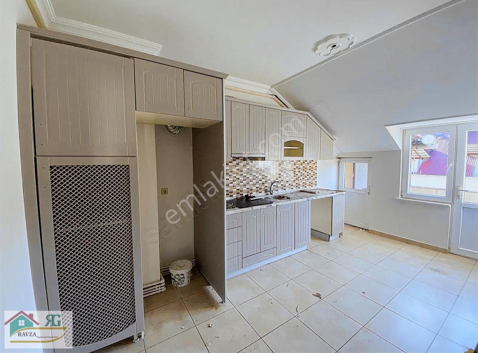 Ravza Yapı Gayrimenkulden 100 M2 Satılık Daire.