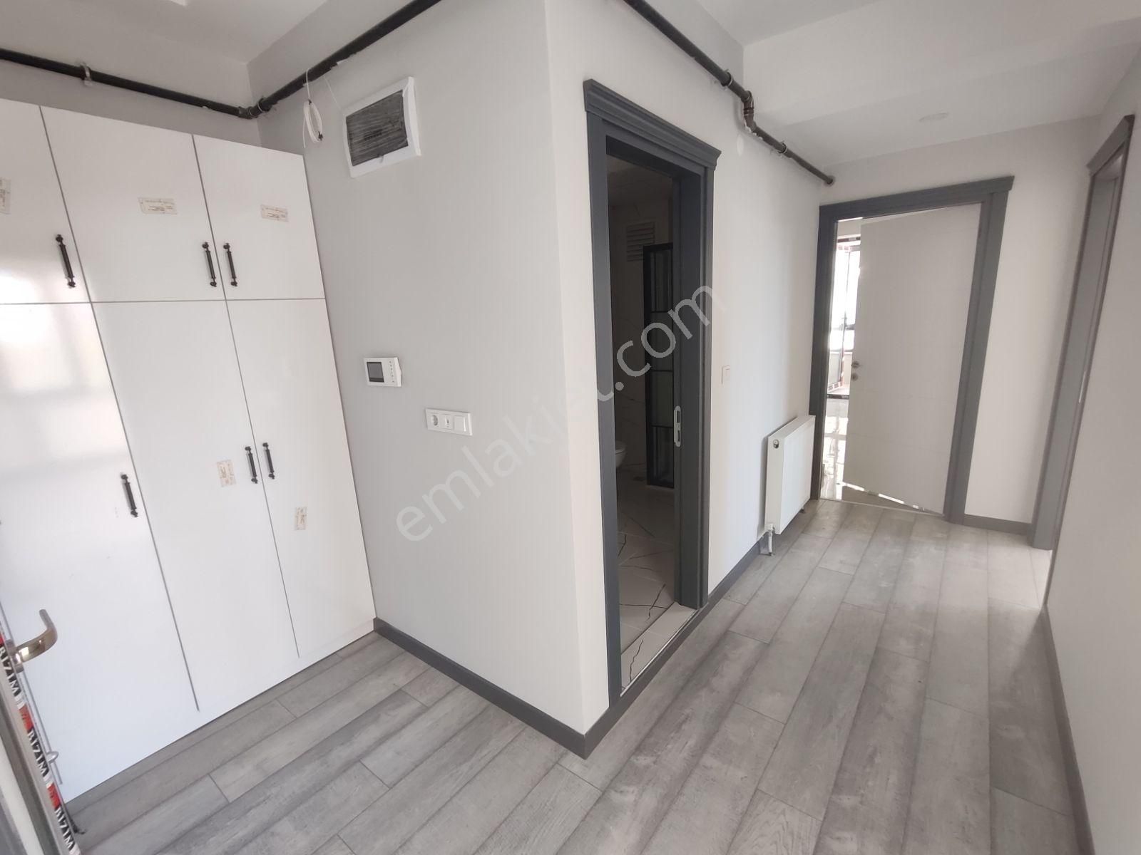 Rumeli Mekke Camii Civarı 2 Bloklu Sitede Lüks 2+1 Ara Kat - Görsel 11