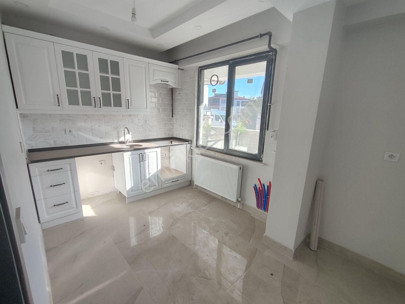 Rumeli Mekke Camii Civarı 2 Bloklu Sitede Lüks 2+1 Ara Kat - Görsel 28