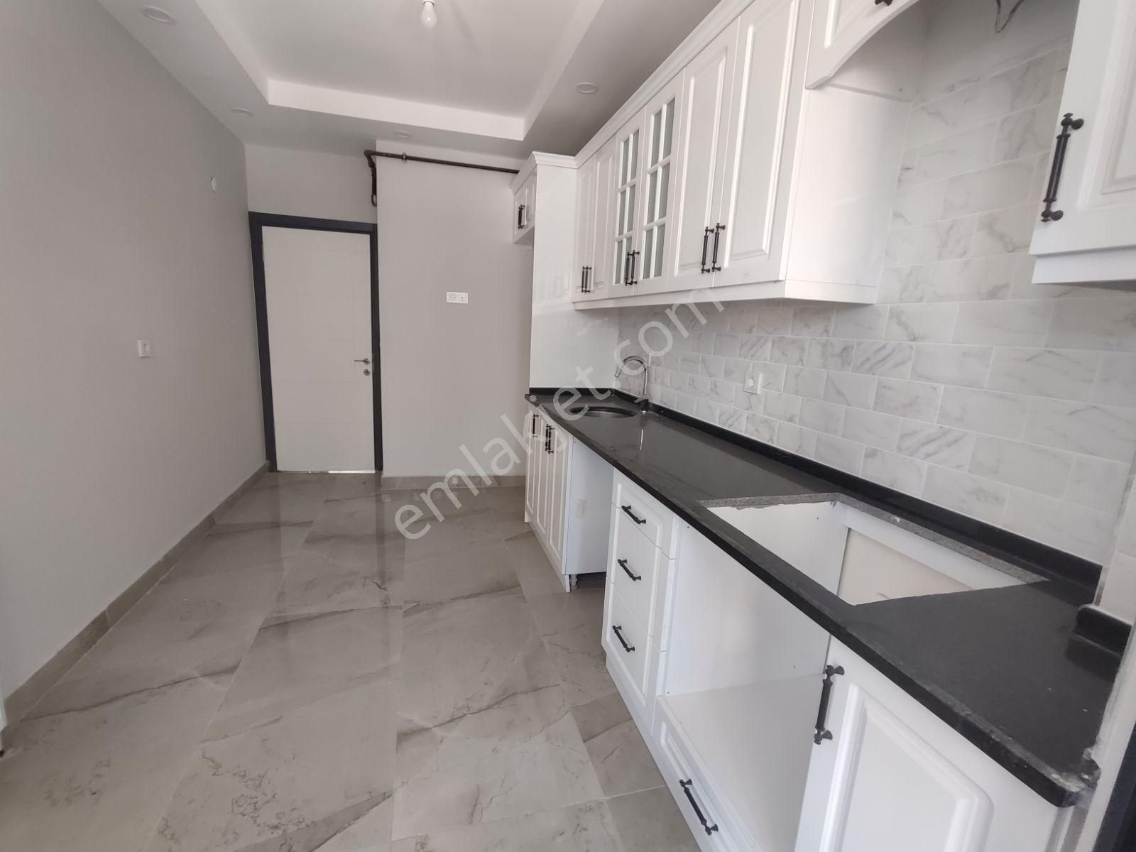 Rumeli Mekke Camii Civarı 2 Bloklu Sitede Lüks 2+1 Ara Kat - Görsel 16