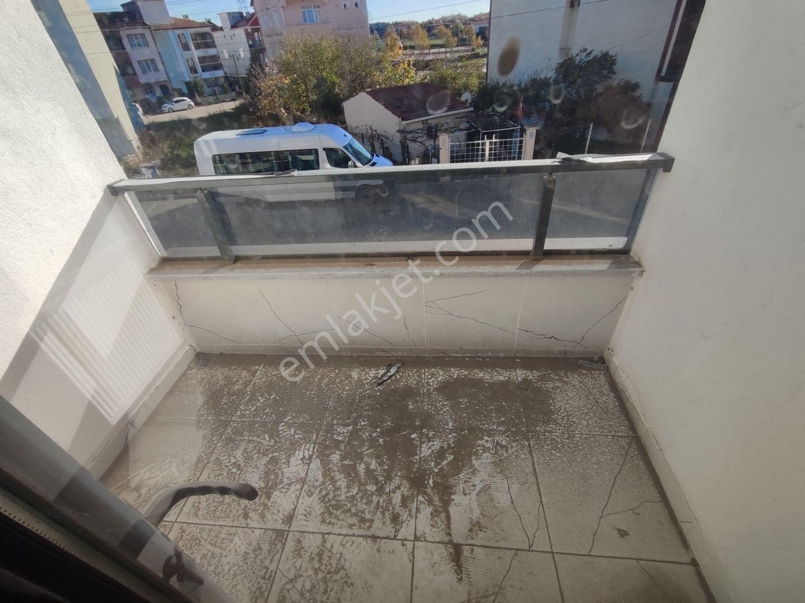 Rumeli Mekke Camii Civarı 2 Bloklu Sitede Lüks 2+1 Ara Kat - Görsel 26