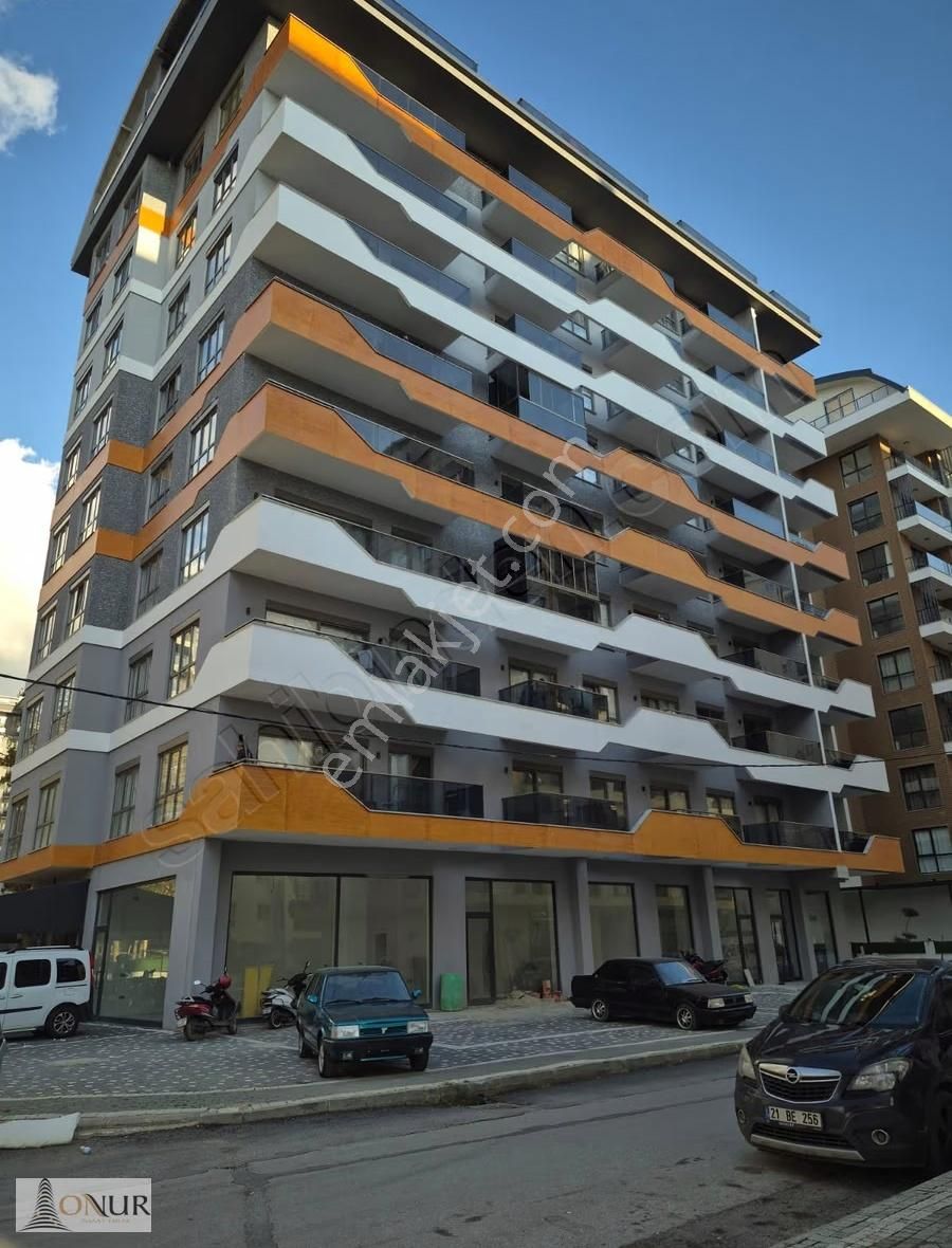 Onur Emlak Alanya Mahmutlar Mah. 1+1 Satılık Daire