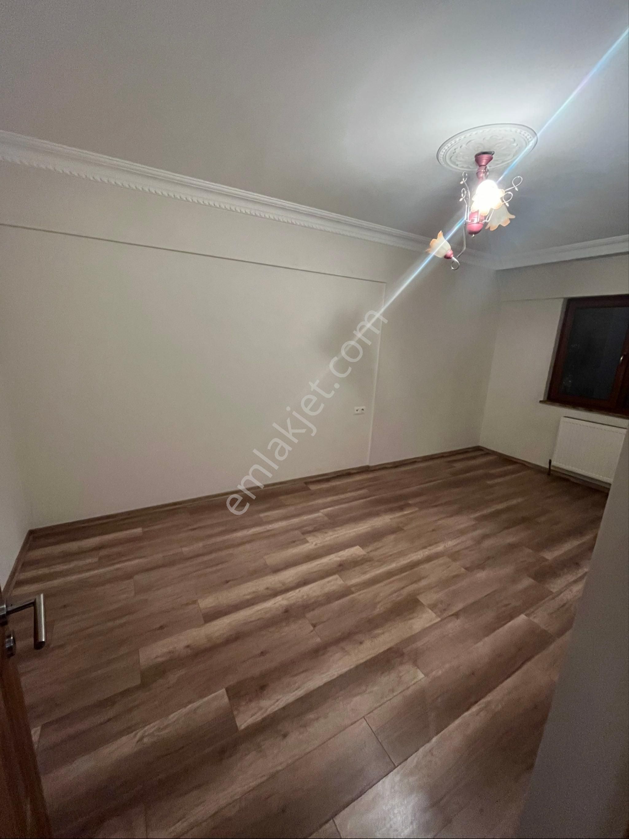 Satılık Geniş Ferah Daire - Görsel 12