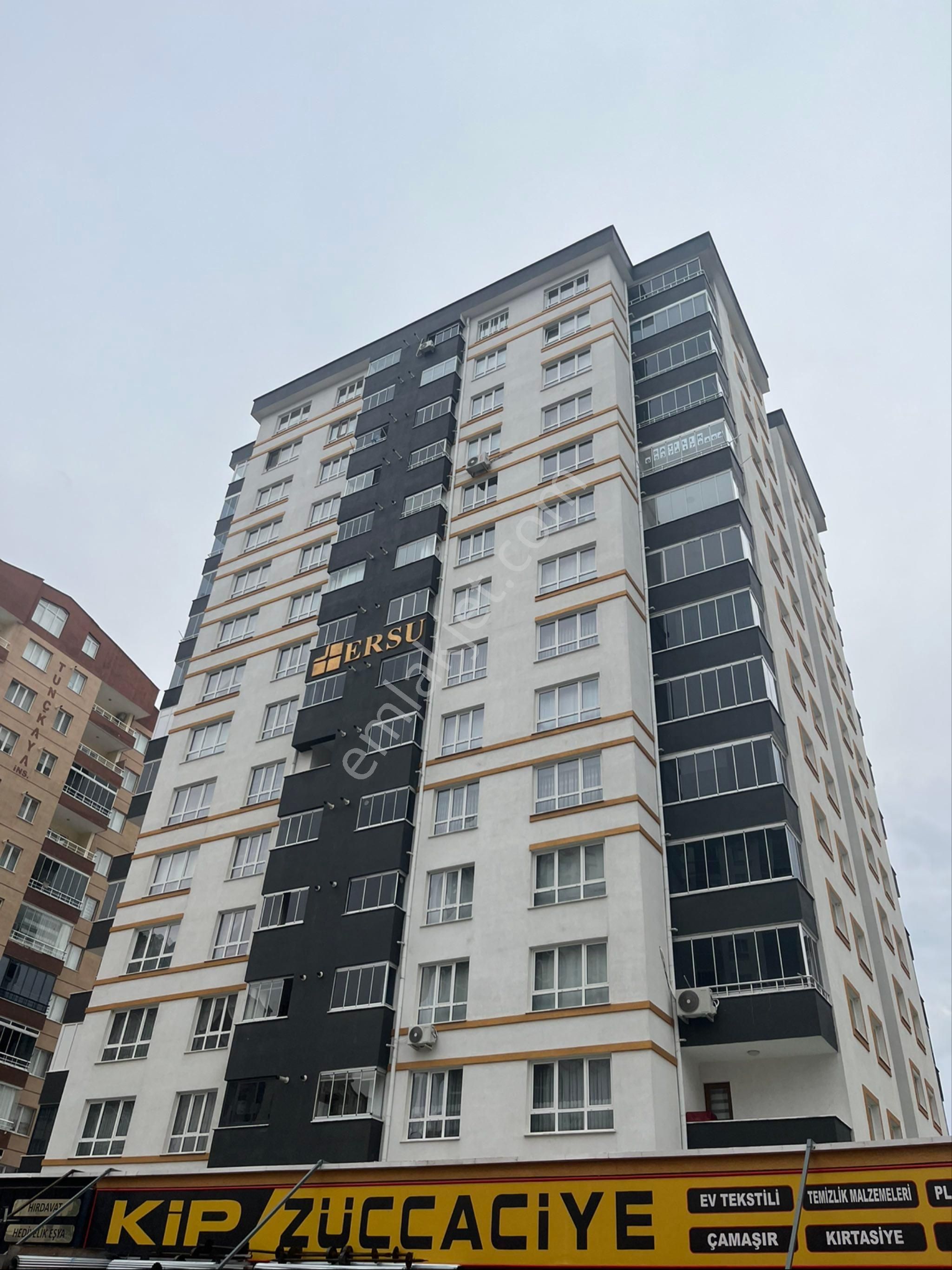 Satılık Geniş Ferah Daire