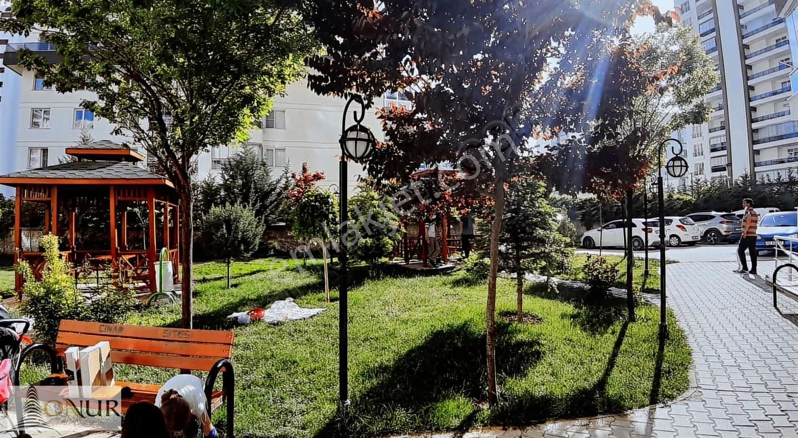 Onur Emlak Şefikcan Şeker Mah. Site İçi 1+1 Kiralık Daire - Görsel 4