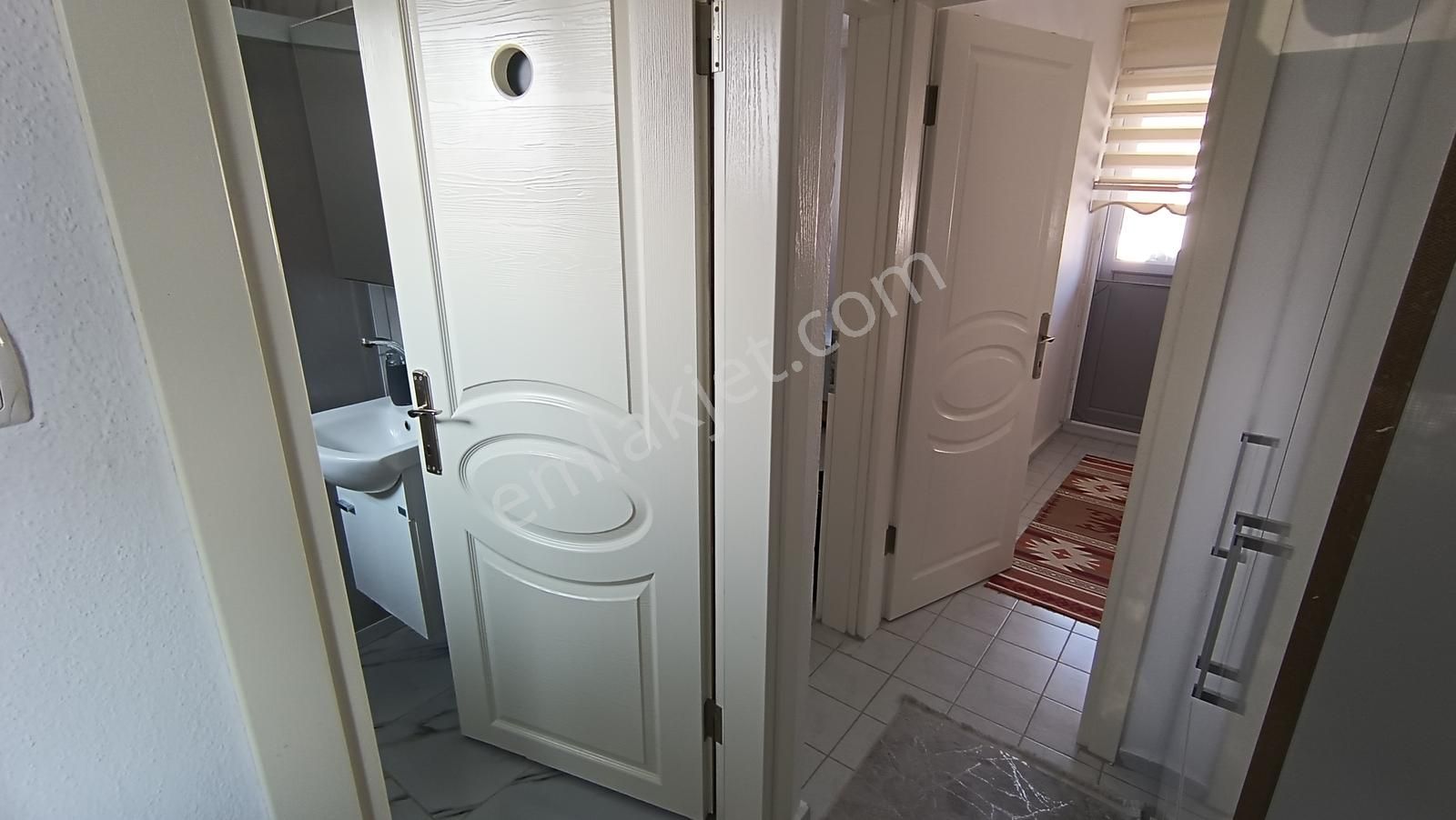 Altınova Da Masrafsız Ve Bakımlı Eşyalı Satılık Dubleks Villa - Görsel 27