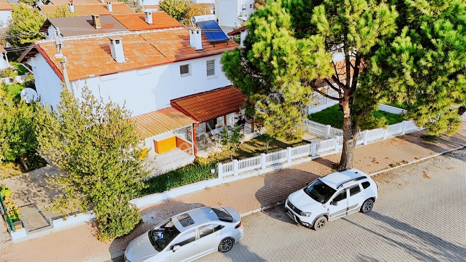 Altınova Da Masrafsız Ve Bakımlı Eşyalı Satılık Dubleks Villa - Görsel 12