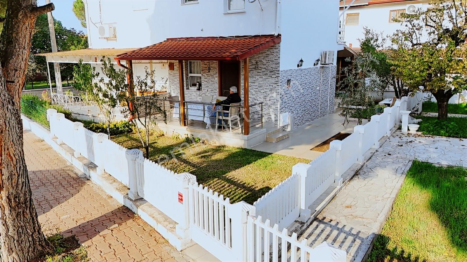 Altınova Da Masrafsız Ve Bakımlı Eşyalı Satılık Dubleks Villa - Görsel 8