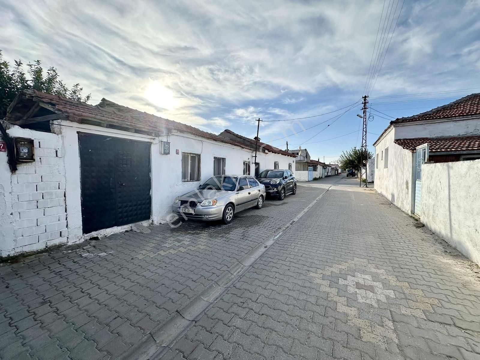 Altınova'da Satılık 2 Adet Müstakil Ev - Görsel 11