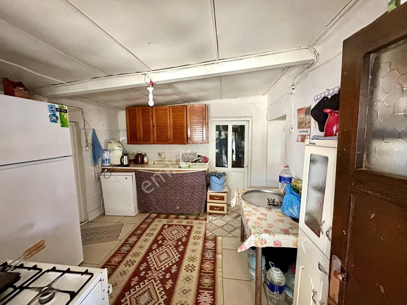 Altınova'da Satılık 2 Adet Müstakil Ev - Görsel 9