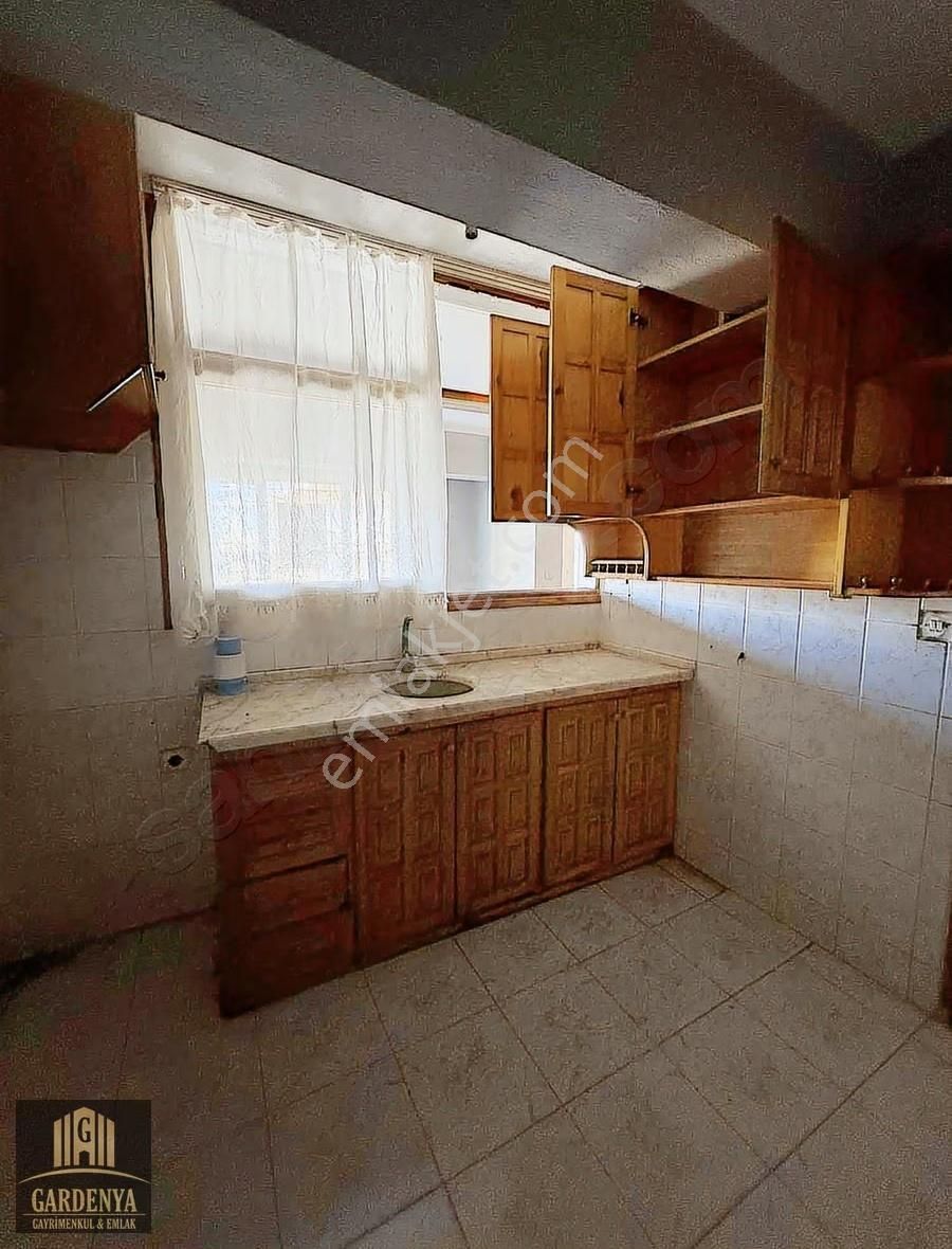 Albayrak Caddesin De Kiralık 2+1 Daire - Görsel 17