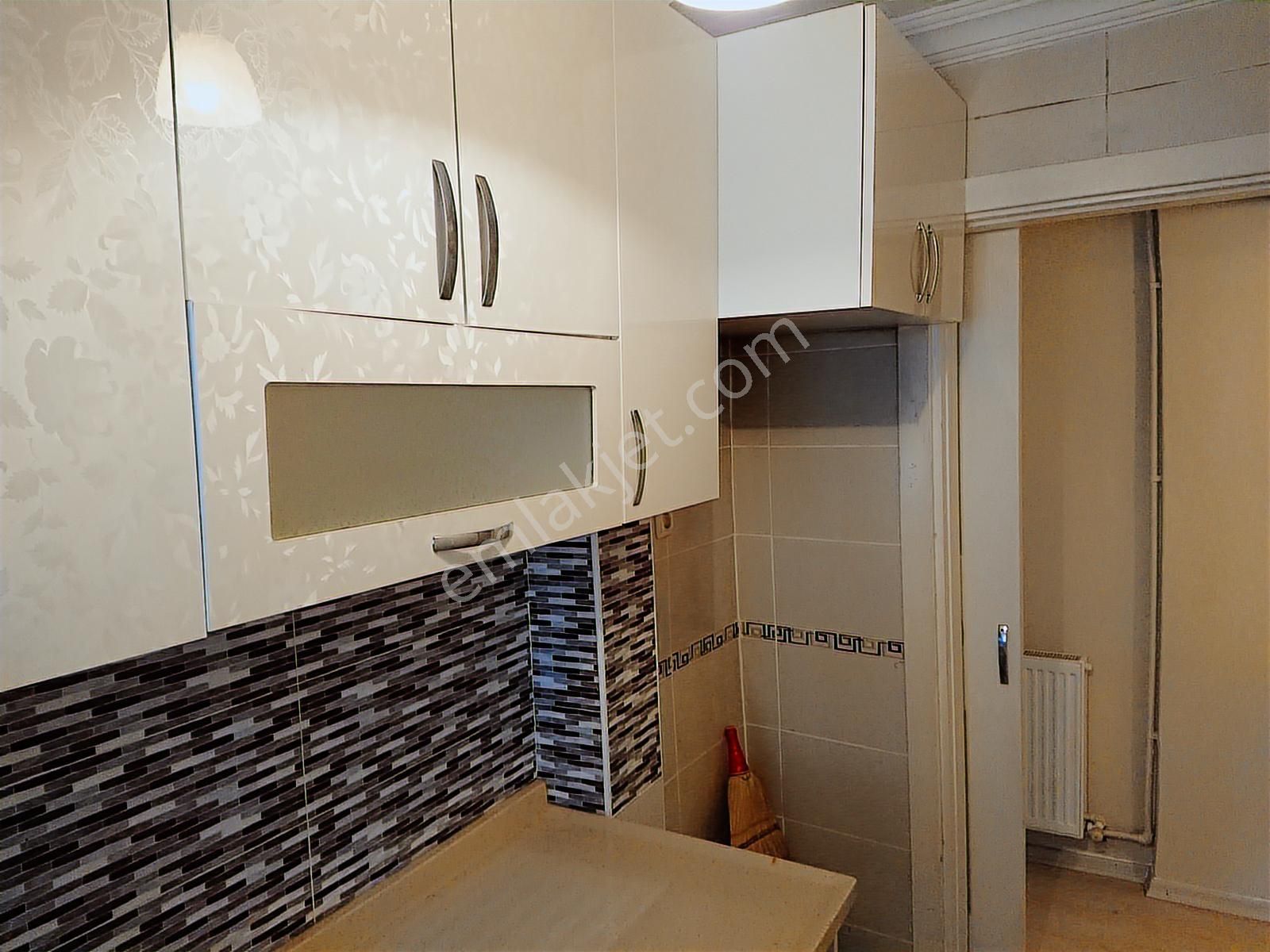 Kocamustafaşa Merkezi Konum 90mk 2+1 Müstakil Bahçel 2.250.000tl - Görsel 27