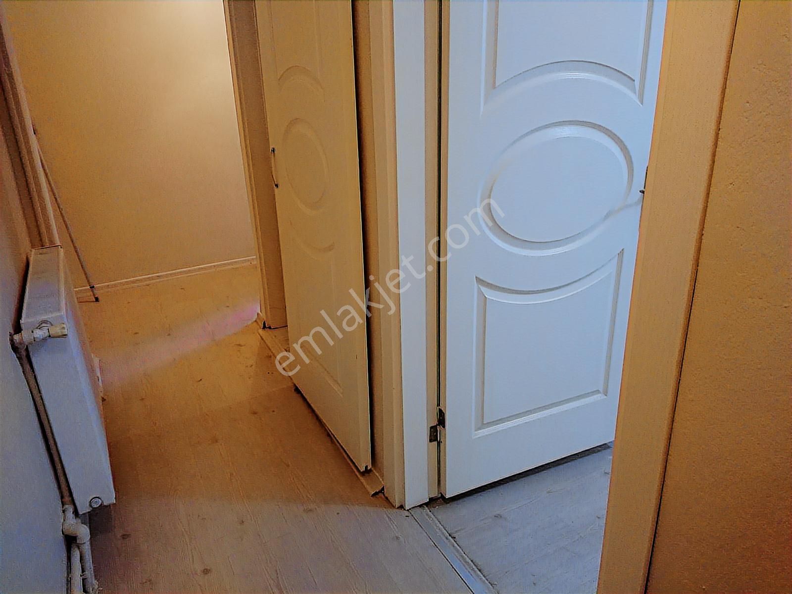 Kocamustafaşa Merkezi Konum 90mk 2+1 Müstakil Bahçel 2.250.000tl - Görsel 26