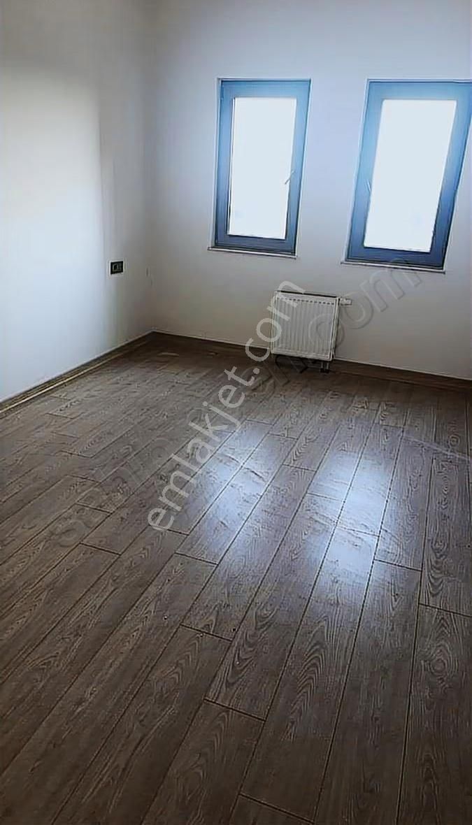 Karaduvar Tokide Kiralık Daire - Görsel 9