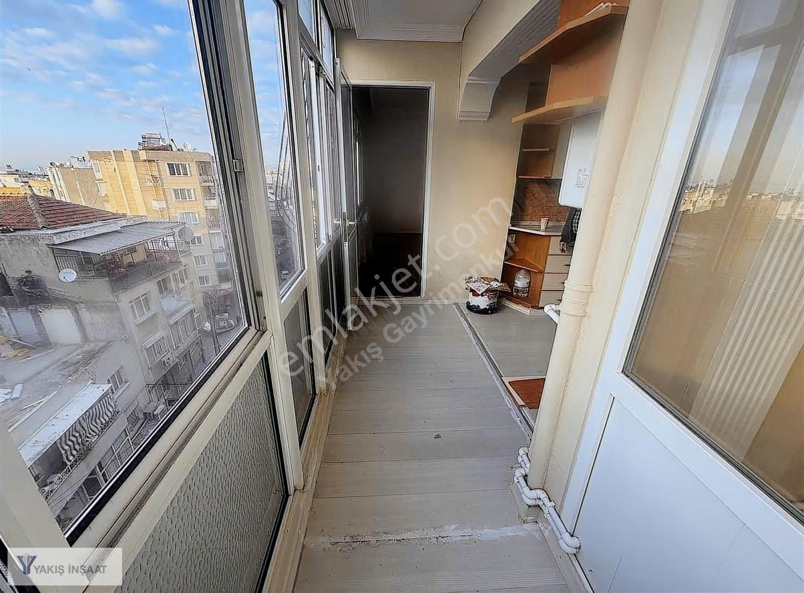 Yeşılyurt Esenlik Mahallesinde 3+1 Geniş Daıre - Görsel 16