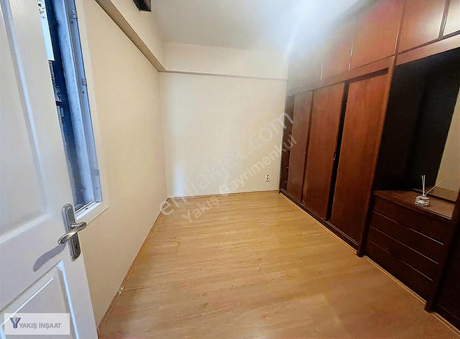 Yeşılyurt Esenlik Mahallesinde 3+1 Geniş Daıre - Görsel 2