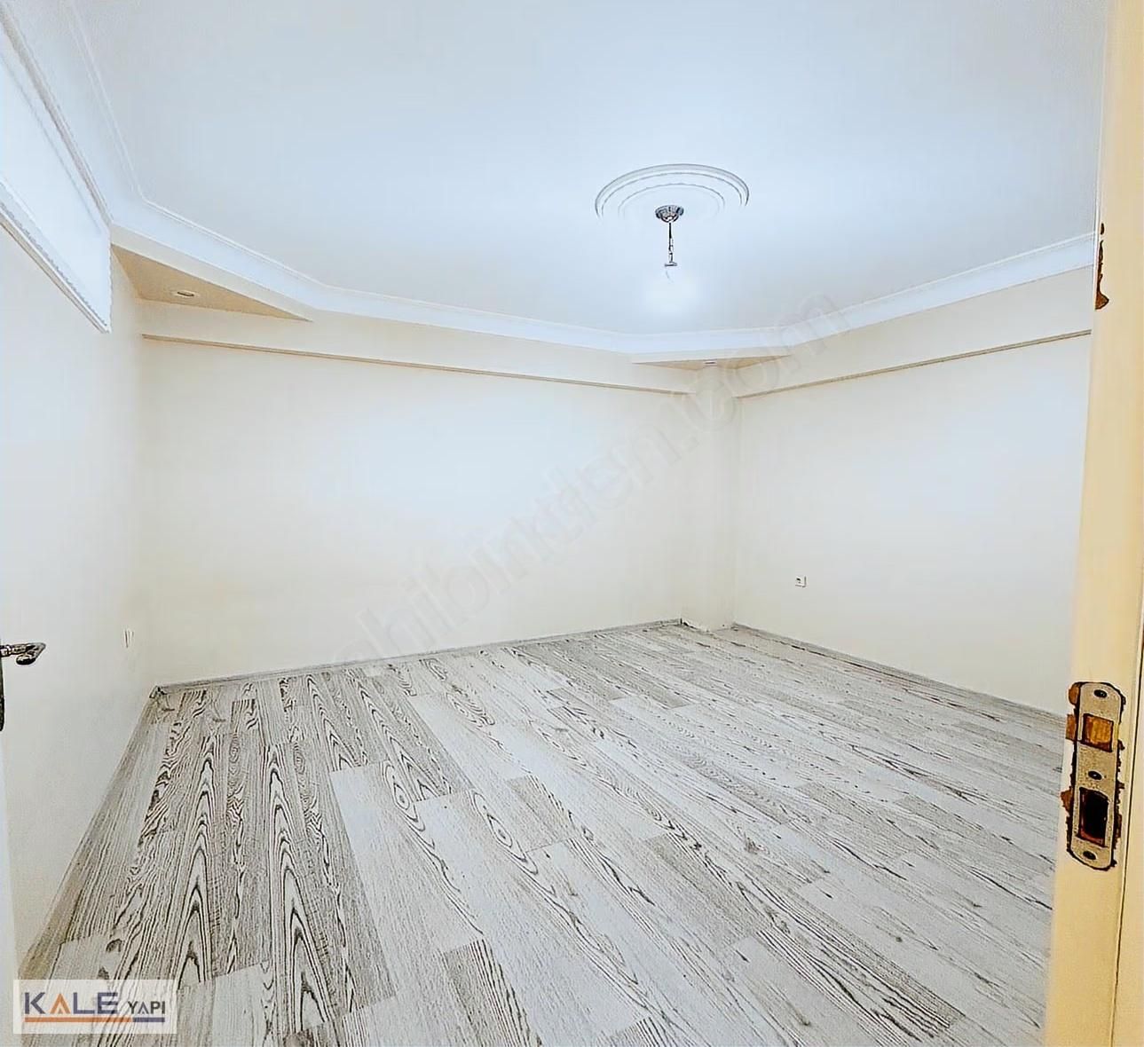 Satılık 2+1 İskanlı Asansörlu Krediye Uygun Daire - Görsel 16